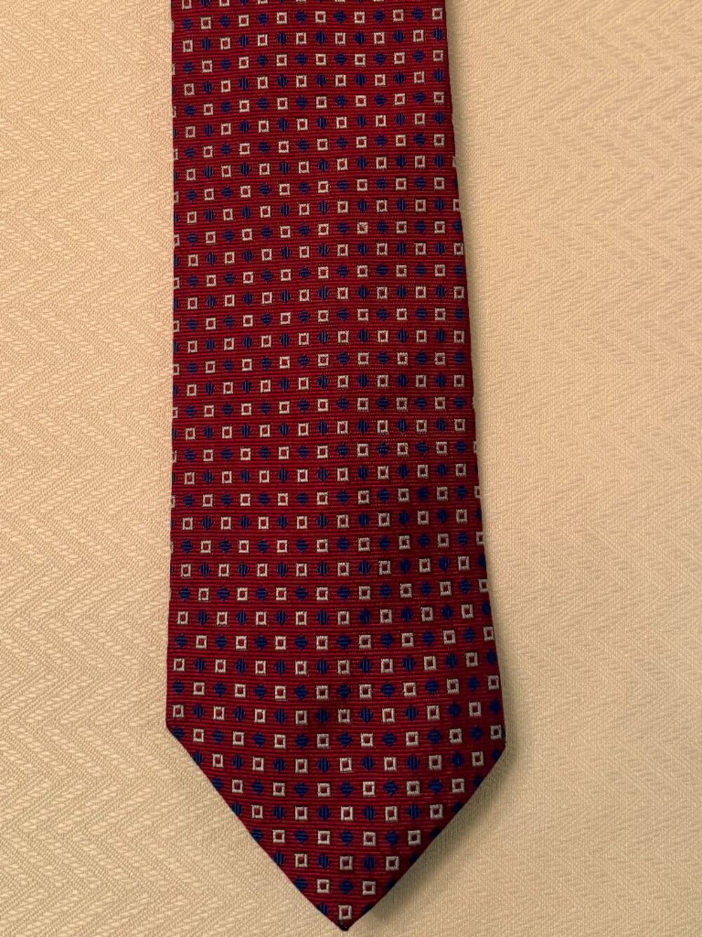 Lauren Ralph Lauren Men’s Silk Neck Tie – Red with Blue & White Squares – USA